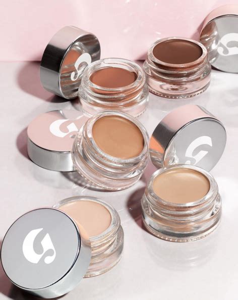 glossier stretch concealer reviews.